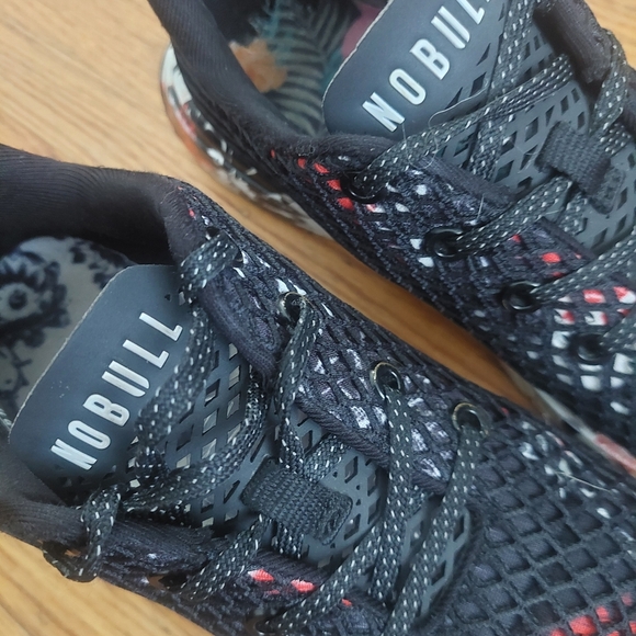 NOBULL Black and Red Mesh Sneakers. ( Bag D) Training Shoes - Picture 7 of 8